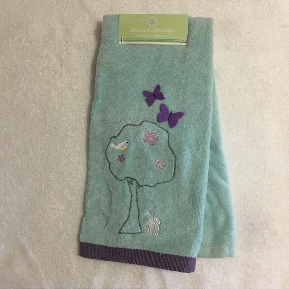 NWT adorable spring towel